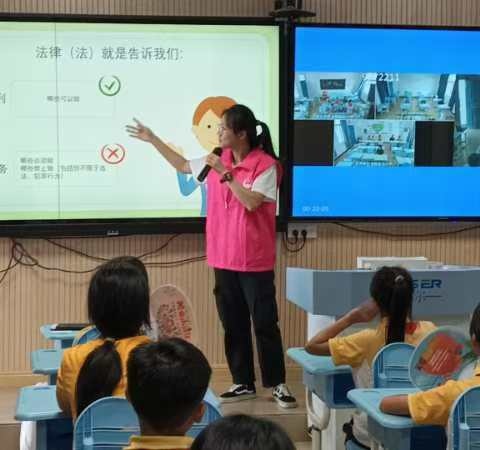 开学第一课，网格来“助力”——新龙镇司法所开展“法制进校园，安全伴我行”法制教育宣传活动