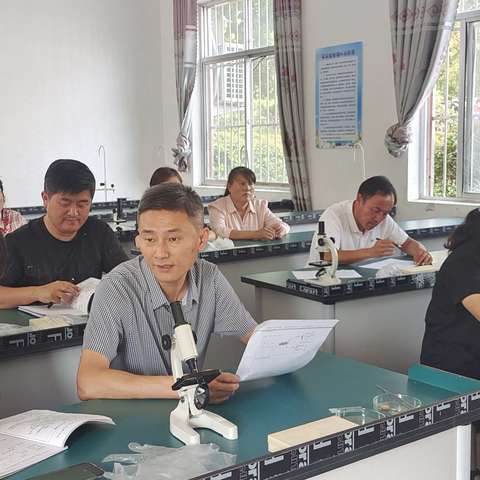 教沐秋风启新航   研路聚力共成长——店子镇中心小学小学科学示范课教研活动