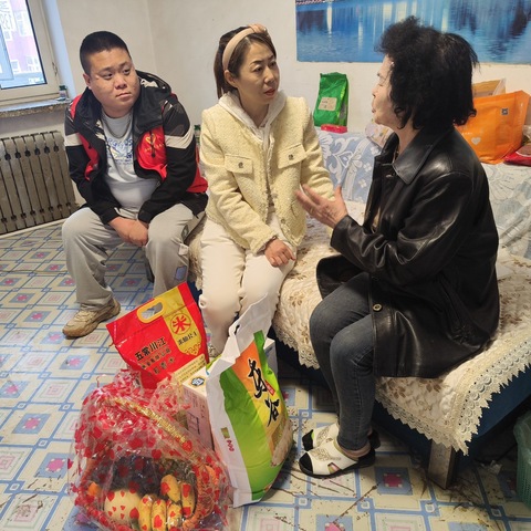 【北湖街道西虹社区】情系母亲节•关爱困难母亲