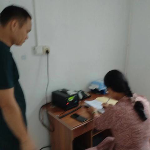 西南灌区镇政府領导检查汛期水库安全运行工作