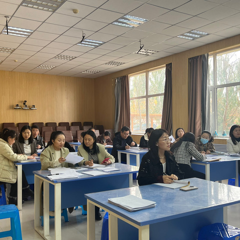 深耕细研凝智慧，集体教研行路远——天山实验小学数学教研活动纪实