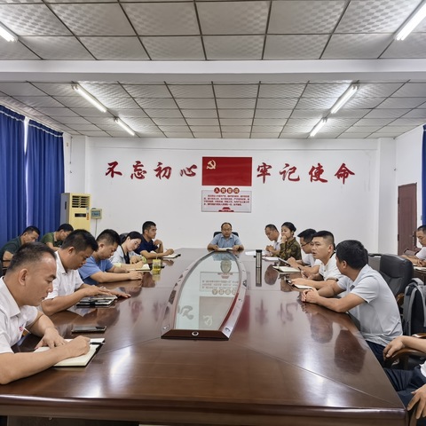 东英镇召开防御“蝴蝶”台风工作部署会