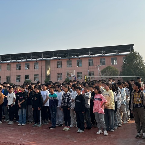 逃生演练始于心，防患未然始于行    ———长乐乡中学消防逃生、安全疏散、防爆演练