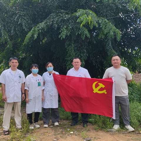 文昌市公坡镇卫生院开展蚊媒防控环境卫生整治活动