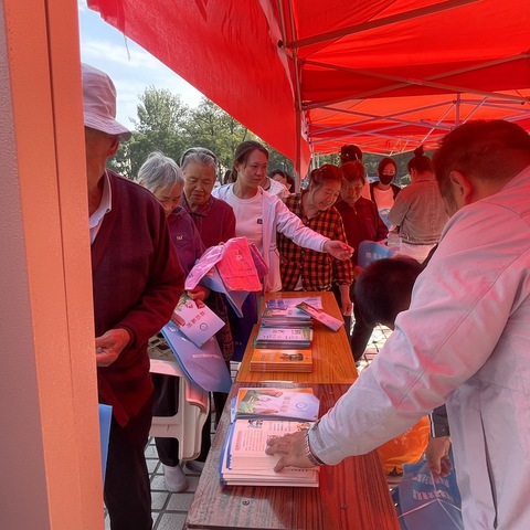 长治市潞州区防震减灾和气象服务中心扎实开展“国际减灾日”防震减灾宣传活动