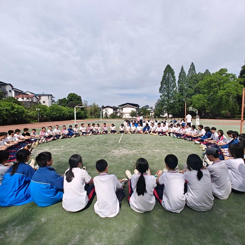 为“心”赋能，点亮青春——记武夷山市中小学心理学科指导组暨心理健康教育党员名师工作室心理健康月系列活动