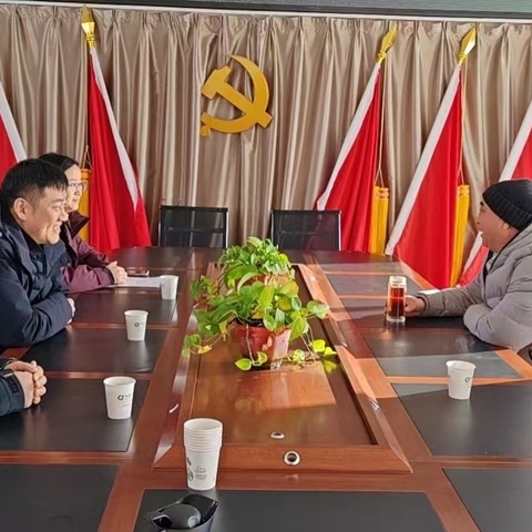 党政送温暖，凝心聚力助推乡村振兴