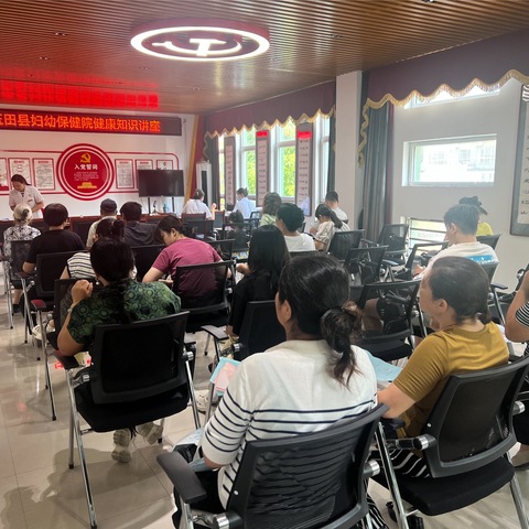 【新时代邻里节】华景社区“健康护航，爱满社区”义诊活动