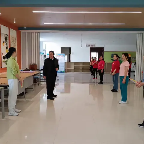 《法治护航，守护成长——开学第一课》