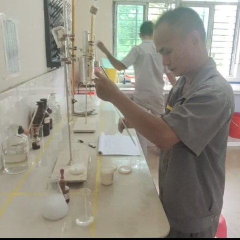 金兴橡胶加工分公司：“放假不停歇，全力促生产”