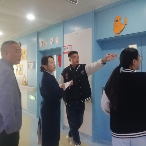 省康复专家组莅临我县妇幼保健院开展残疾儿童定点康复机构评审工作