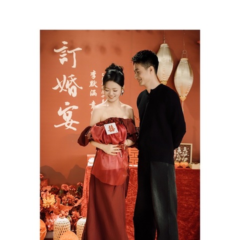 默涵圆圆订婚照片