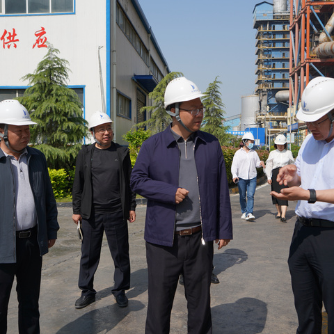 市先进制造业开发区党工委副书记、管委会副主任闫龙涛到芝田园区企业调研