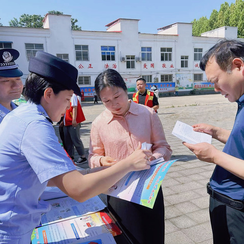 舞阳县见义勇为协会组织开展见义勇为主题宣传活动