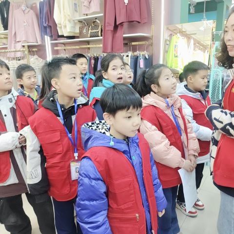 小记者采访报告