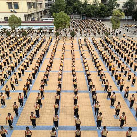 我运动我健康  我运动我快乐——始兴县高峰小学大课间拍摄暨校园大课评比活动