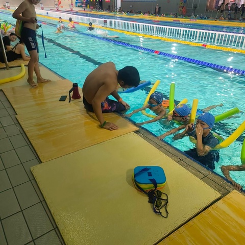 遂川县泉江小学教育集团泉小校区开展“水花行动”