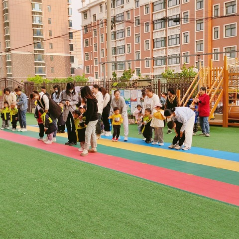 天之骄子幼儿园“新生五一亲子乐翻天”专场