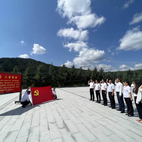 旬邑统战系统开展“强党性、守初心、展新貌”庆“七一”系列活动