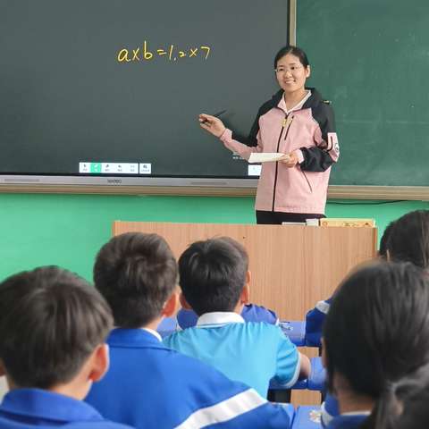 曲周县河南疃镇马兰头小学的简篇