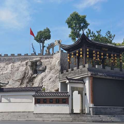 天山农业科技在引导 夏季水果玉米已来到