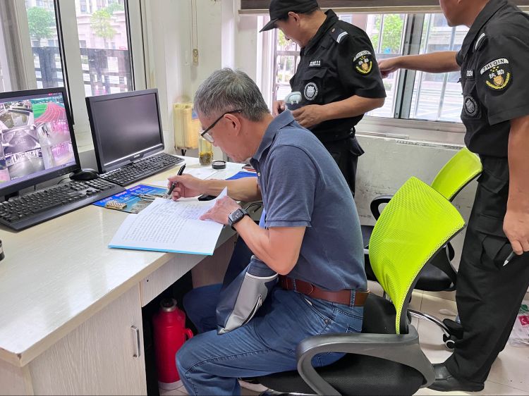 简篇-【灵美龙小·督学】督学进校园,督导促发展——9月份“开学工作”专项督导