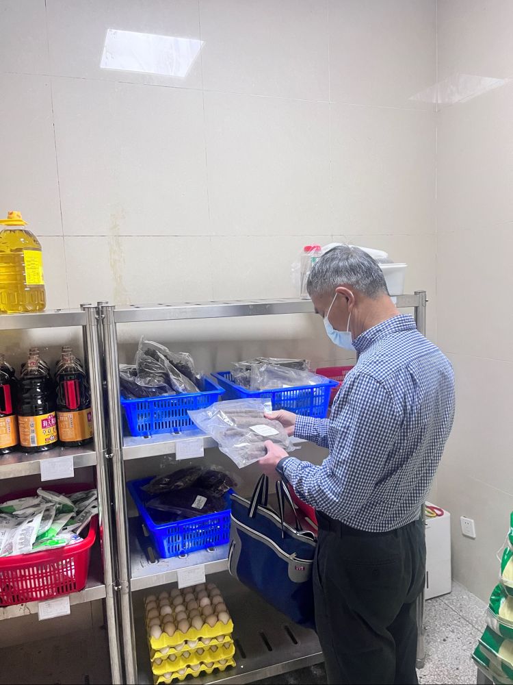 简篇-【灵美龙小·督学】督学进校园,督导促发展——10月份“校务管理”专项督导