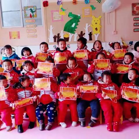 "收获快乐，见证成长"一一苗苗金色花园幼儿园小二班学期总结美篇