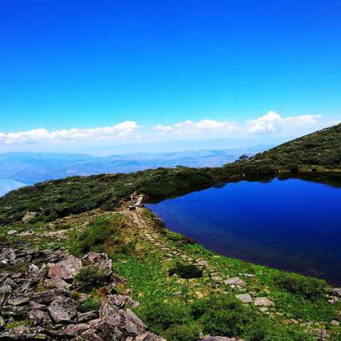 偷得浮生半日闲