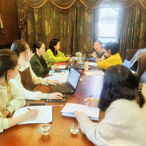 倾心指导助提升 专业赋能谱新篇——邵静、郑志娟名师工作室开展论文撰写指导活动