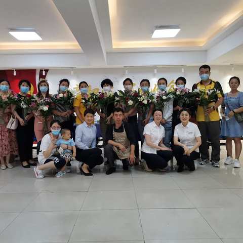 “诗情花艺，感恩有你”庆祝建党100周年活动