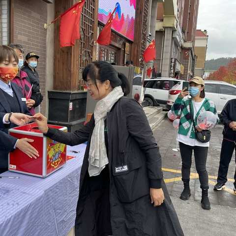 金融进社区，助力新经济