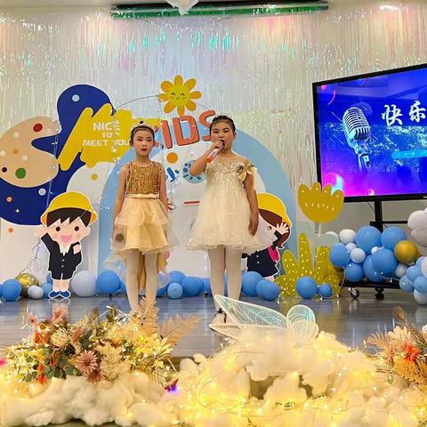 黄桷坪幼儿园心海分园大一班“小小演说家”创意口才秀活动——《快乐演说秀》
