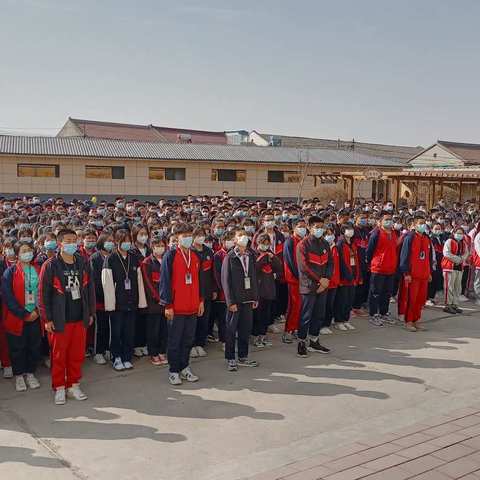 普及安全教育 提高避险能力——堡子店中学安全教育周宣传活动
