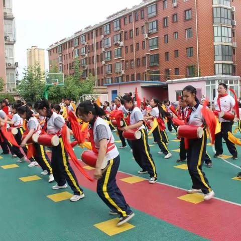 北小郭小学举行庆“六·一”文艺联欢会