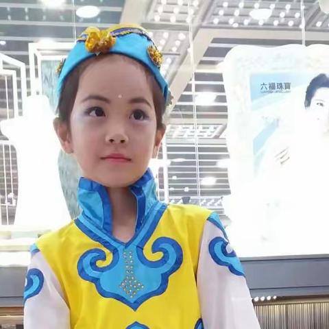 恩恩的多彩生活