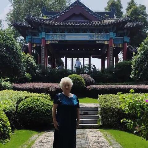 今日末伏，祝大家身体健康万事如意，福寿安康