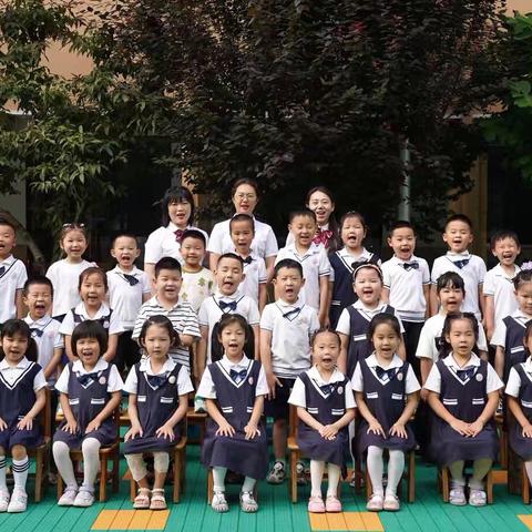 当阳市实验幼儿园机关园2025年春大四班成长汇报—— 留夏时光 追逐梦想