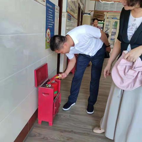 大致坡镇开展国庆节前安全生产检查工作