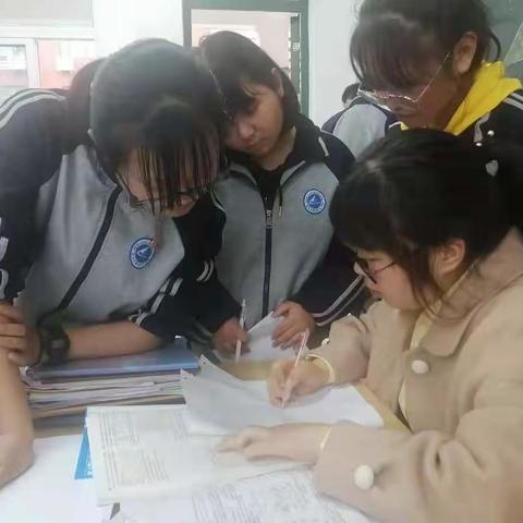 党史明志砺初心      义务辅导担使命——南阳市第四完全学校高中部党支部党史学习教育