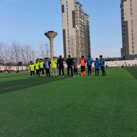 足球点亮梦想，绿茵放飞希望第五届"市长杯"中小学生校园足球赛——唐村小学参赛队