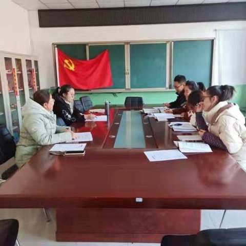 “动手操作，自主探索”，提高数学课堂效率——石口中心校数学教研活动