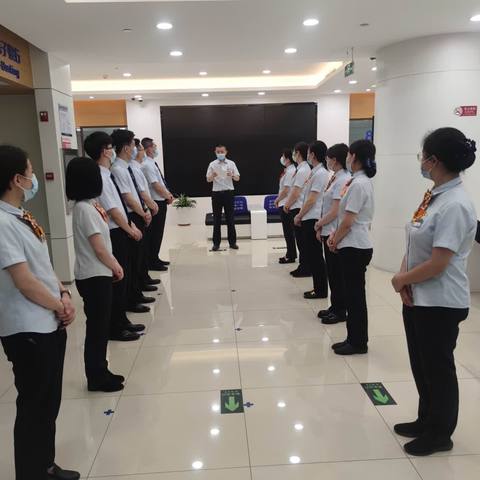 安华支行营业部开展突发事件营业应急处置预案演练