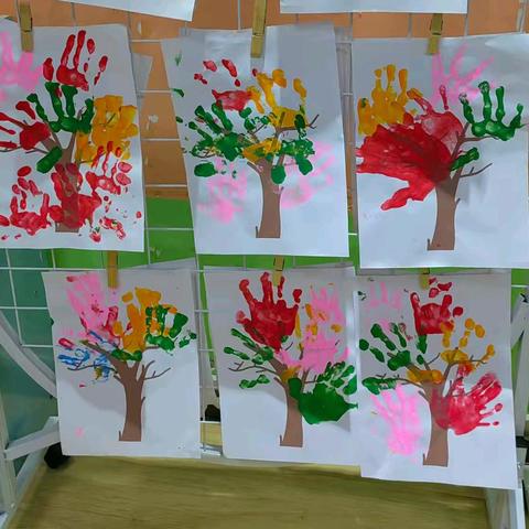 创意乐园——记小二班美工区系列活动