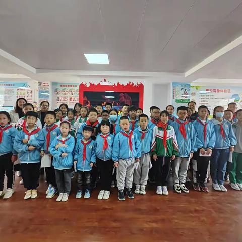 生命安全体验，共育祖国花朵----新惠六小联合实验小学和新惠二小师生进入生命安全体验馆体验活动