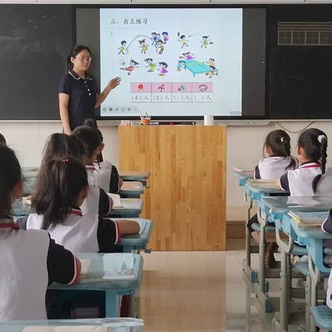 【百日提升行动】最美教师——洛城街道悦轩小学李欣玉。