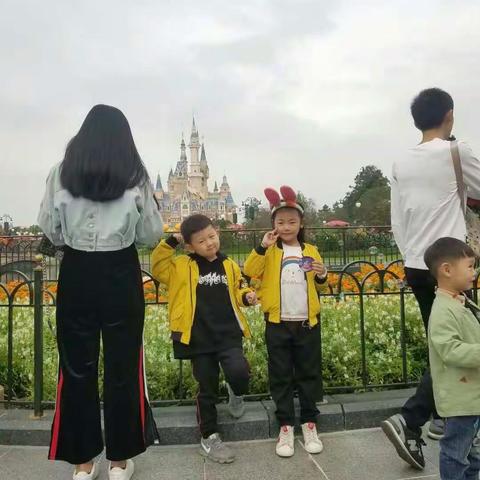 上海迪士尼一日游