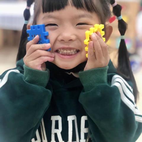 下雨了，我们也玩的很开心😊