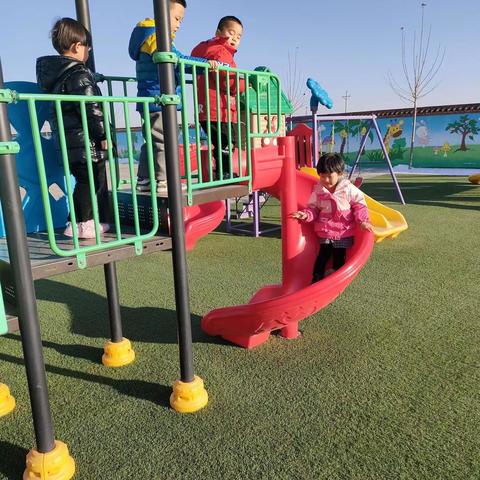 “润物无声，静待花开”——和盛镇中心幼儿园中二班保教工作总结