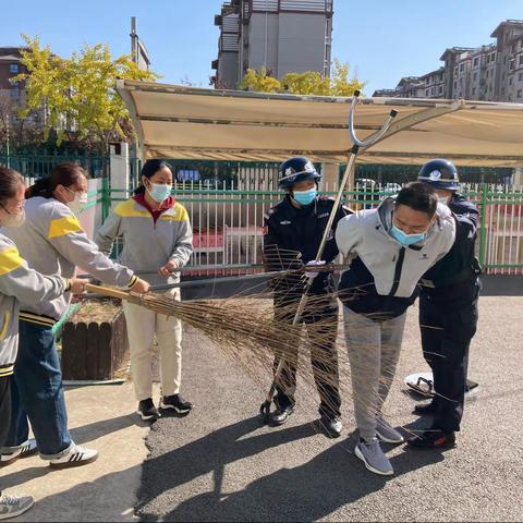 坏人来了我不怕———-宿城区现代幼儿园防暴恐安全演练活动！